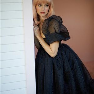 SOLD Selkie Collection the Caviar Polka Dot French Puff in 2X